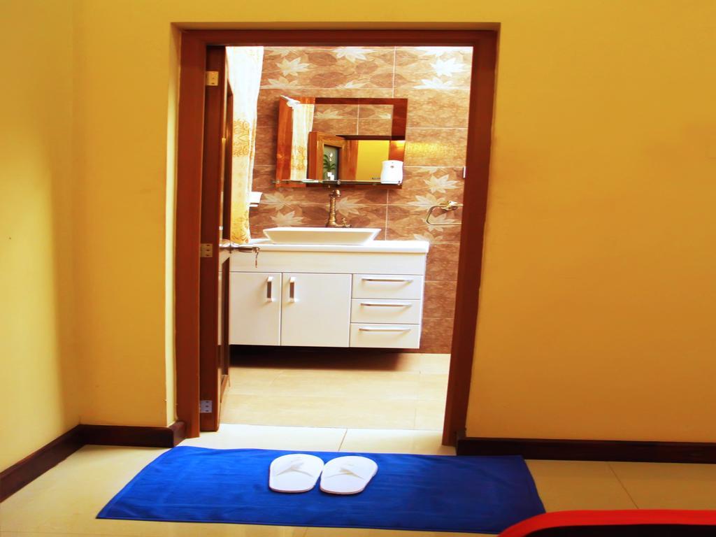 Lovely Villa Negombo Ettukala Екстериор снимка