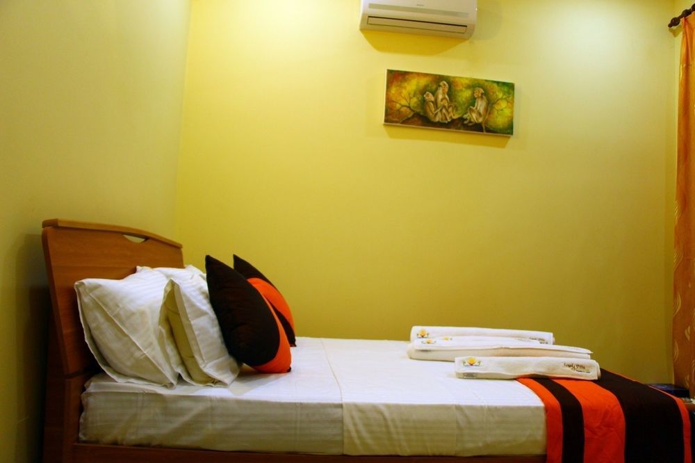 Lovely Villa Negombo Ettukala Екстериор снимка
