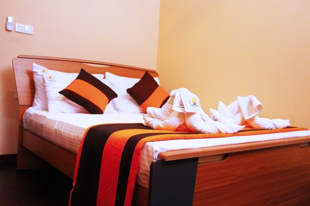 Lovely Villa Negombo Ettukala Екстериор снимка
